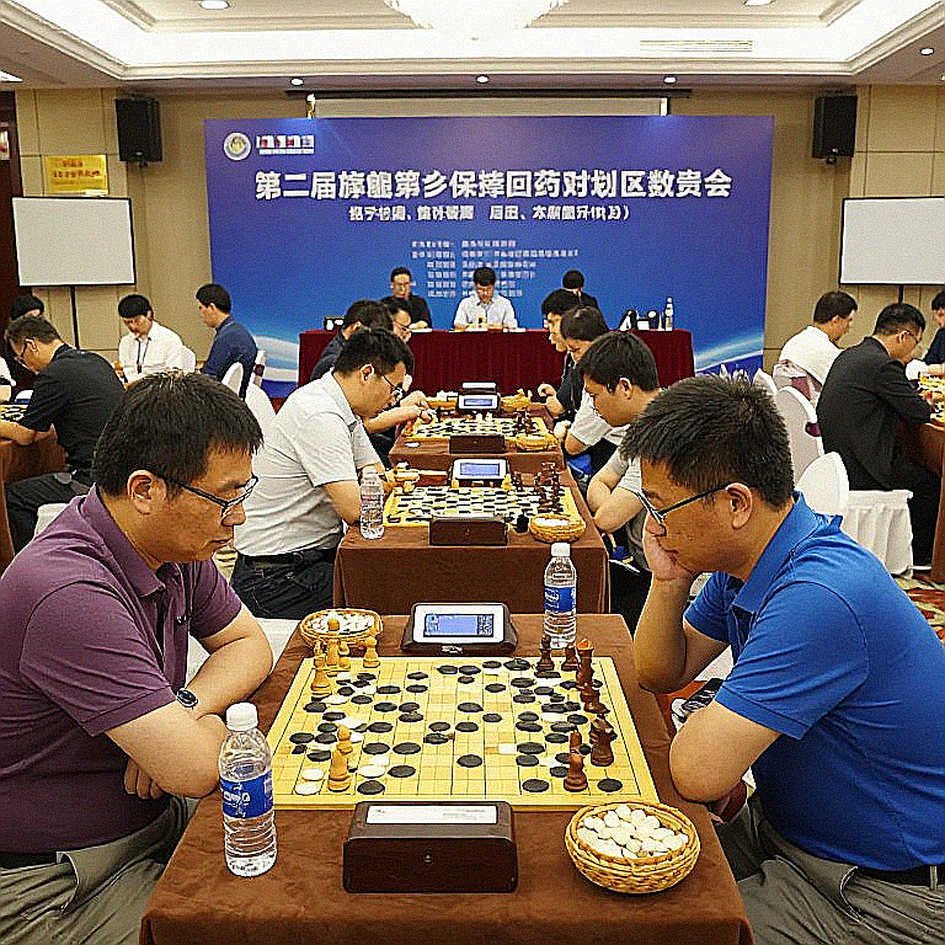 Samarkand kỳ 1: Chín trận 4-0, một bản tin và chiếc bẫy mang tên FRITZ 20